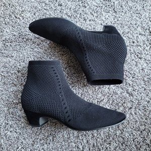 Eileen Fisher Black Boots Pearl Sock Booty Vero Cuoio women Size 7